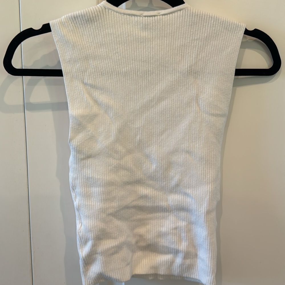 A&F top - Picture 2 of 5